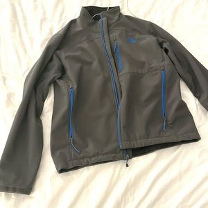 North Face windbreaker, Men’s